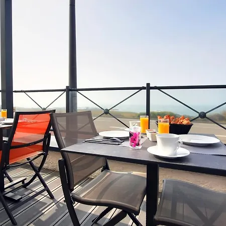 Hotel La Petite Sirene 3*